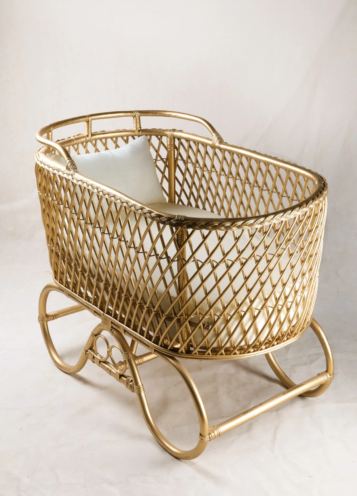 Basket Baby Crib - Golden Rattan Baby Bed