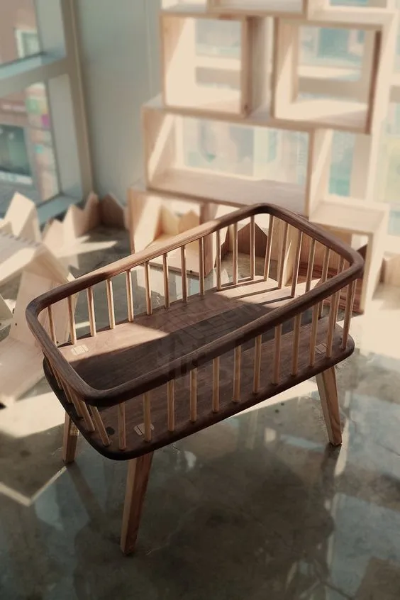 Wood Crib - Classic baby bed